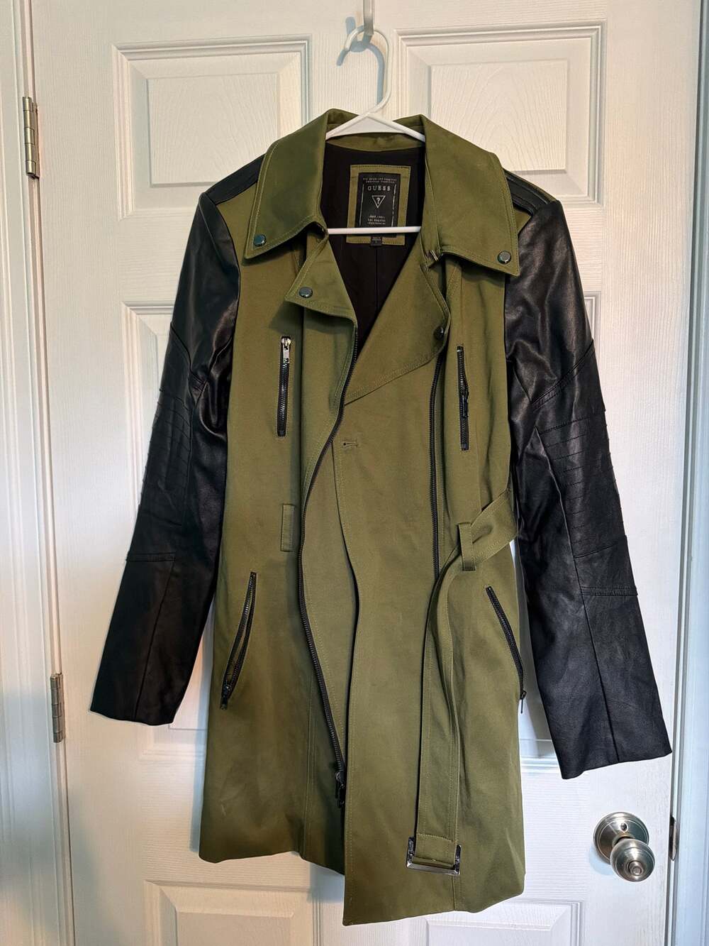 Large Gosling Green trench coat by Guess